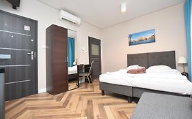 DUKES Apartments - Wita Stwosza